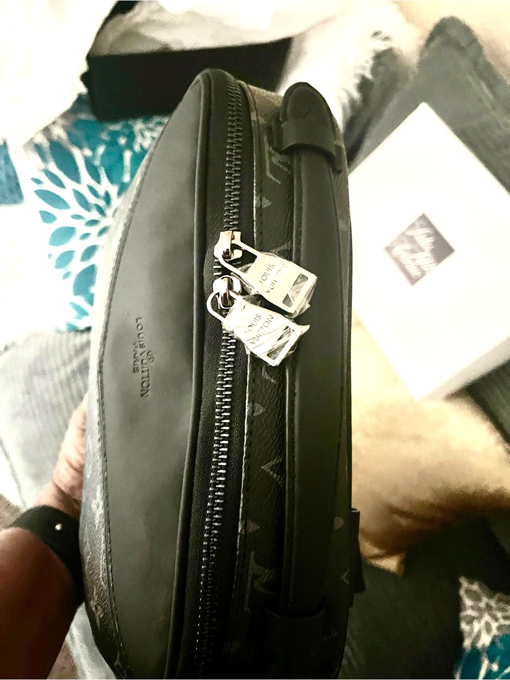 Louis Vuitton Black Monogram Belt/Crossbody Bag - Picture 5 of 8